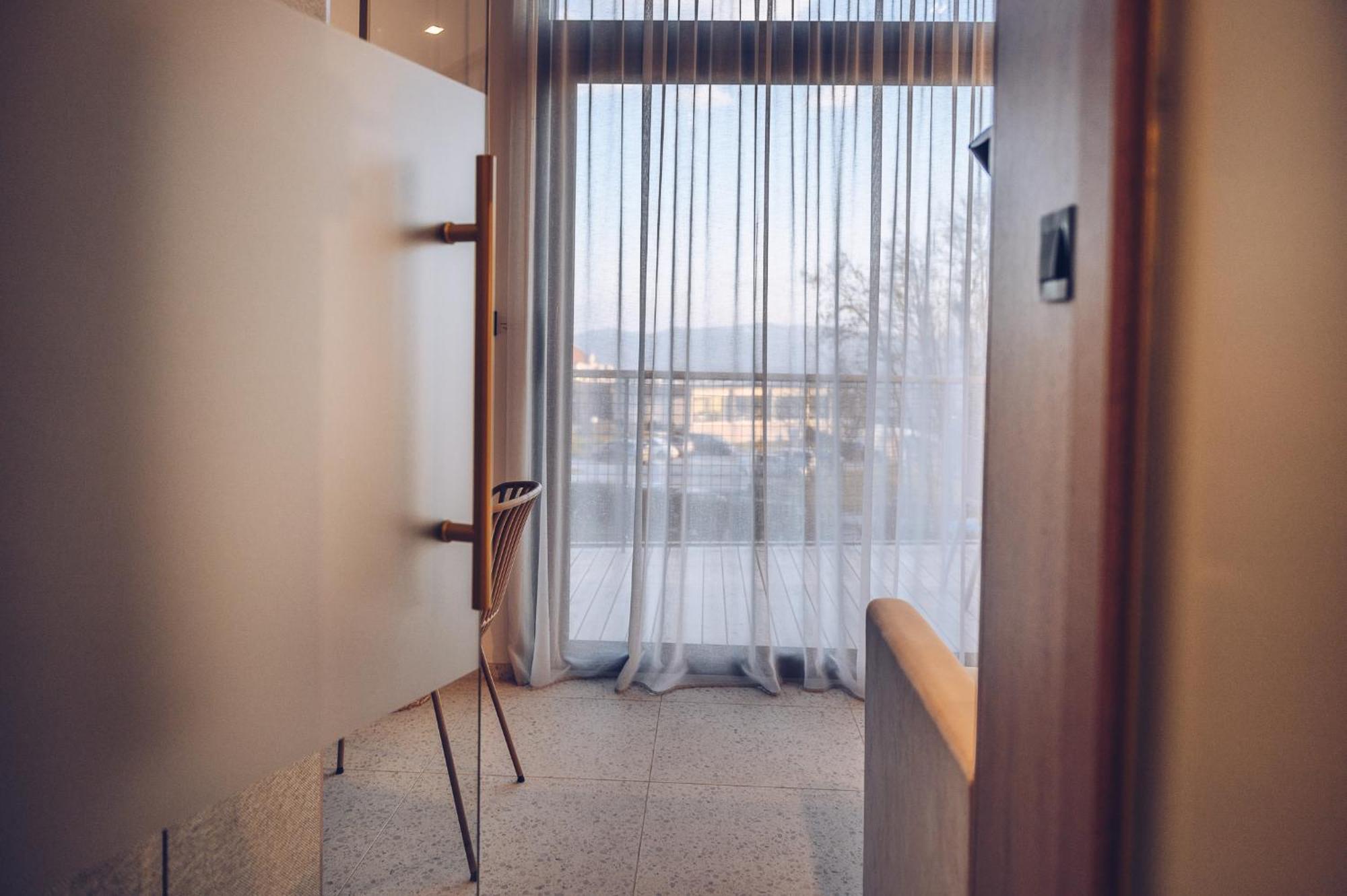 Tri Lucke Hotel & Restaurant Krško Zimmer foto